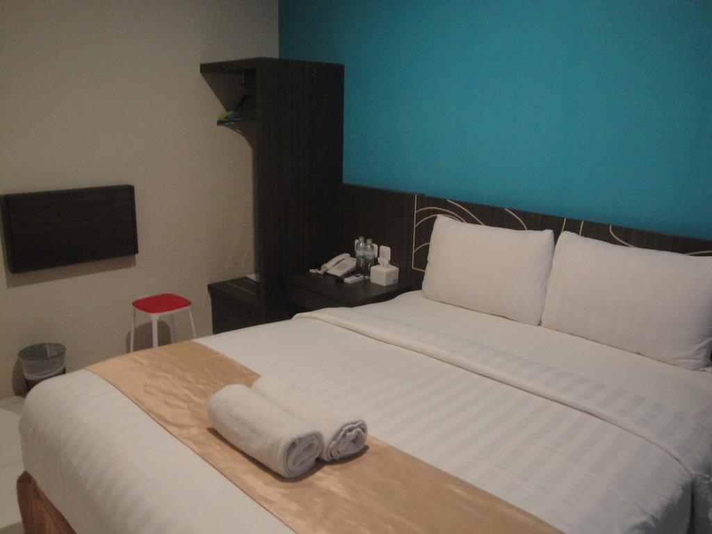 מטאראם Nutana Hotel מראה חיצוני תמונה